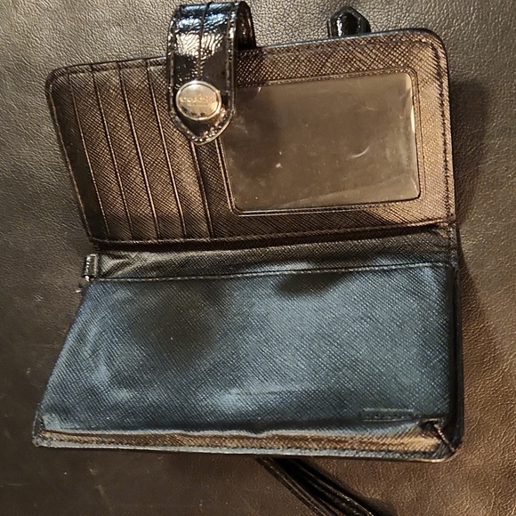 Coach Black Signature Leather wallet/wristlet - Picture 5 of 6